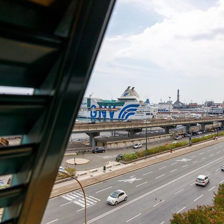 B&B Al Fronte Del Porto Cenova Dış mekan fotoğraf