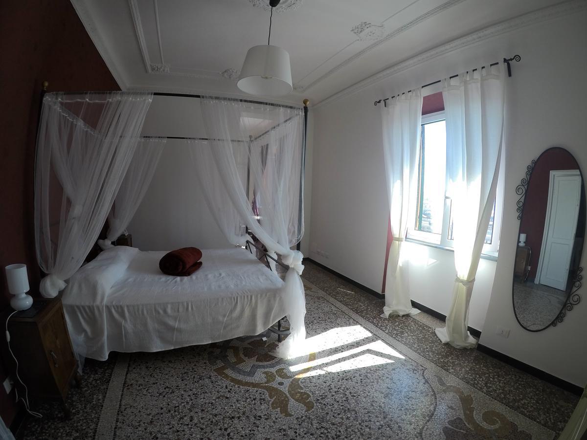 B&B Al Fronte Del Porto Cenova Dış mekan fotoğraf