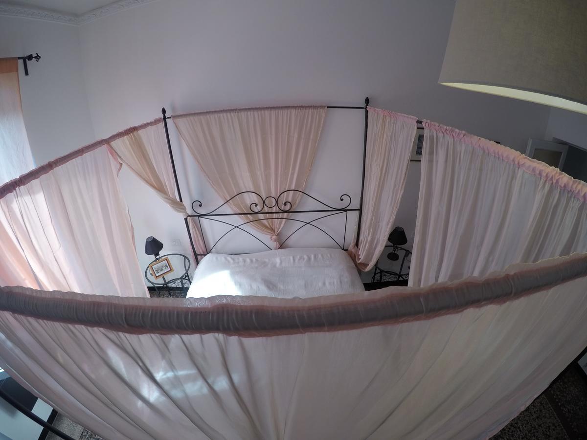 B&B Al Fronte Del Porto Cenova Dış mekan fotoğraf