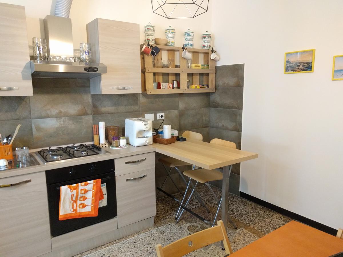 B&B Al Fronte Del Porto Cenova Dış mekan fotoğraf