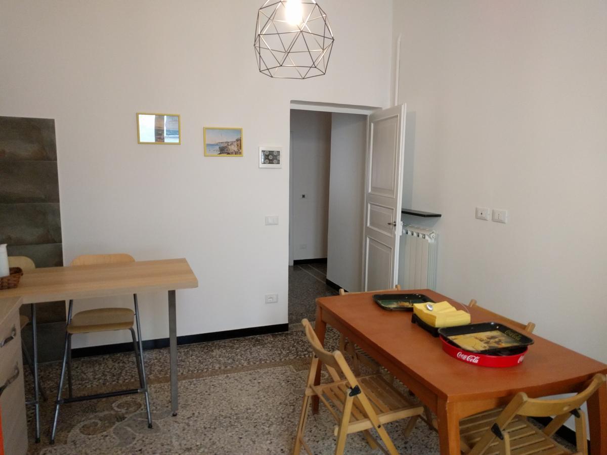 B&B Al Fronte Del Porto Cenova Dış mekan fotoğraf